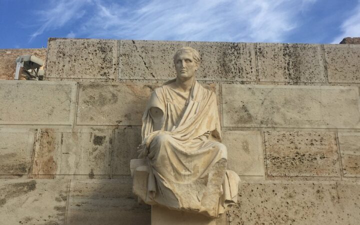 προτομή του ποιητή Μενάνδρου